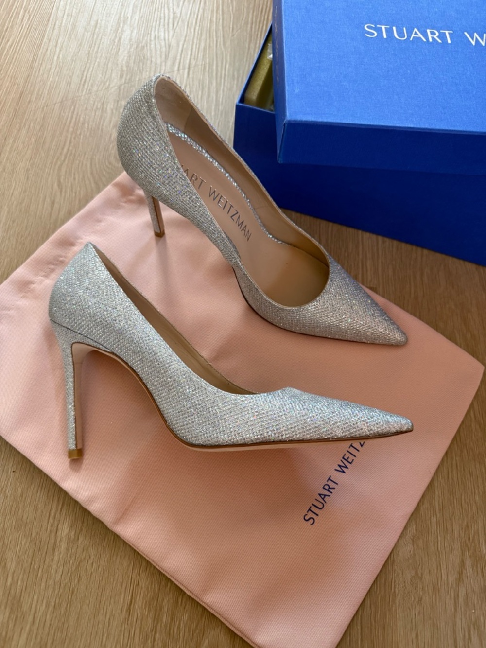 Stuart Weitzman 100 Crystal pumps